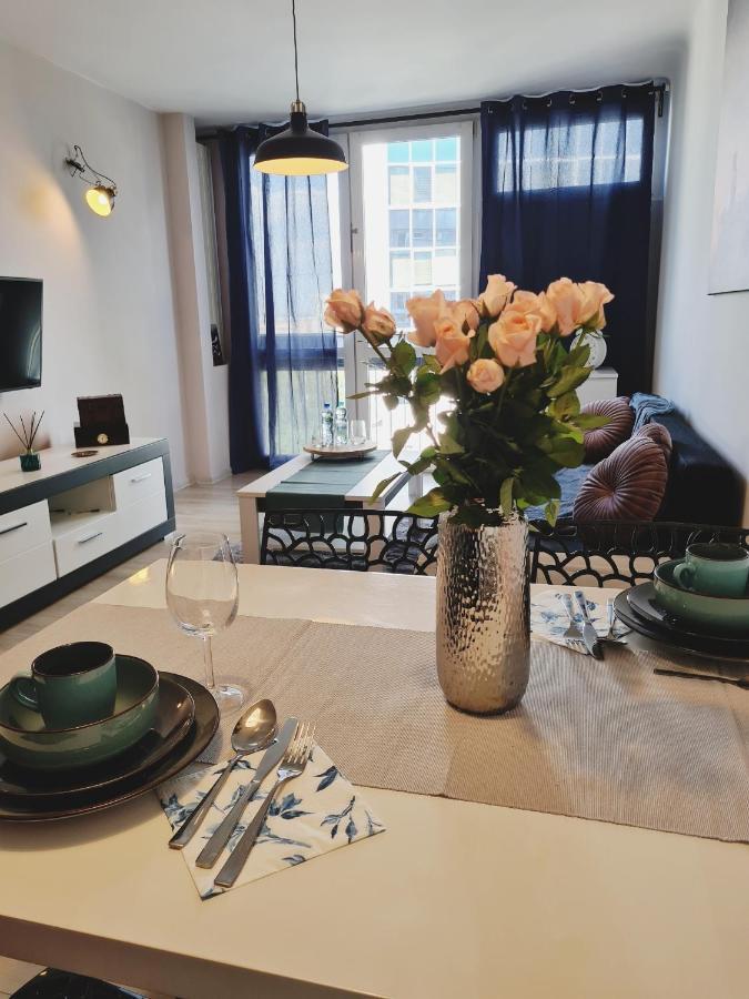 Apartament Centrum Jana Pawla II Varsovia Exterior foto